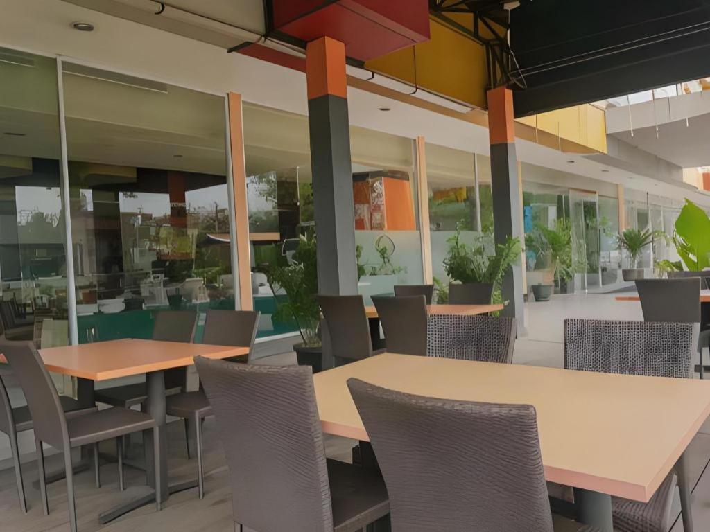 D'Arcici Hotel Cempaka Putih Jacarta Exterior foto